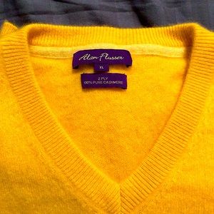 ALAN FLUSSER 2-ply Pure Cashmere sweater- Buttercup Yellow